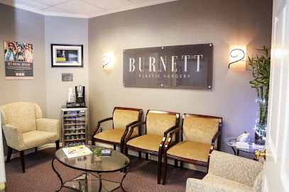 Burnett Plastic Surgery en Westfield Estado de Westfield